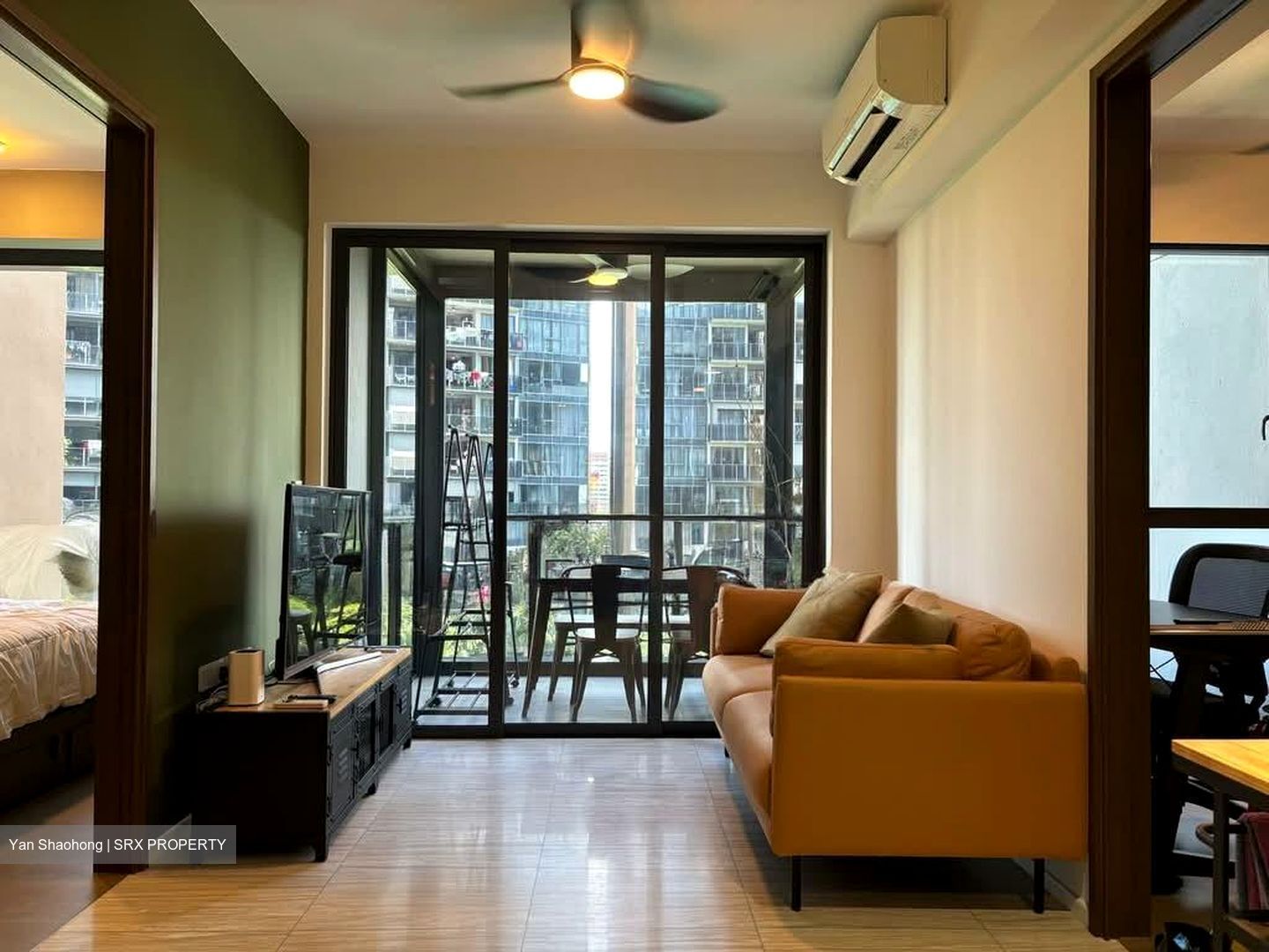 Sims Avenue (D14), Condominium #558261101